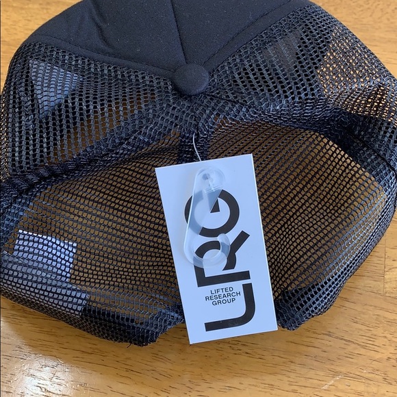 Never worn - Picture 3 of 3